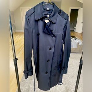 Burberry Kensington Heritage Trench Coat
